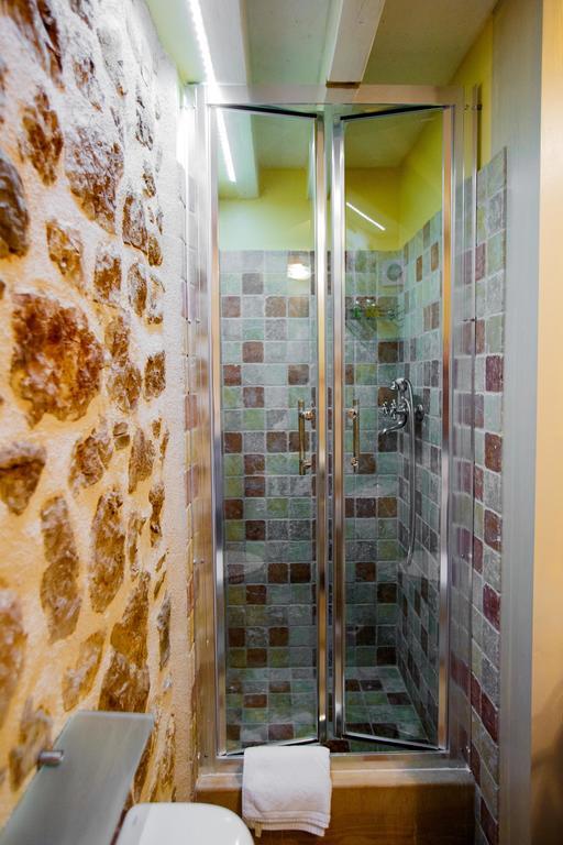 Studio Apartments Bonaca Split Bagian luar foto