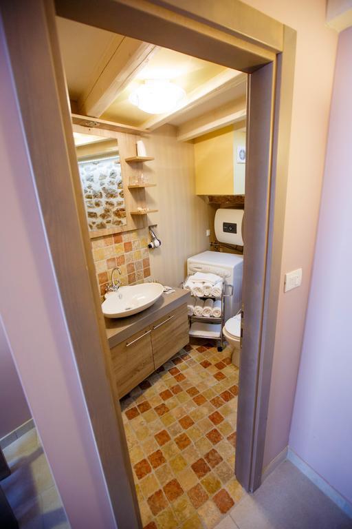 Studio Apartments Bonaca Split Bagian luar foto