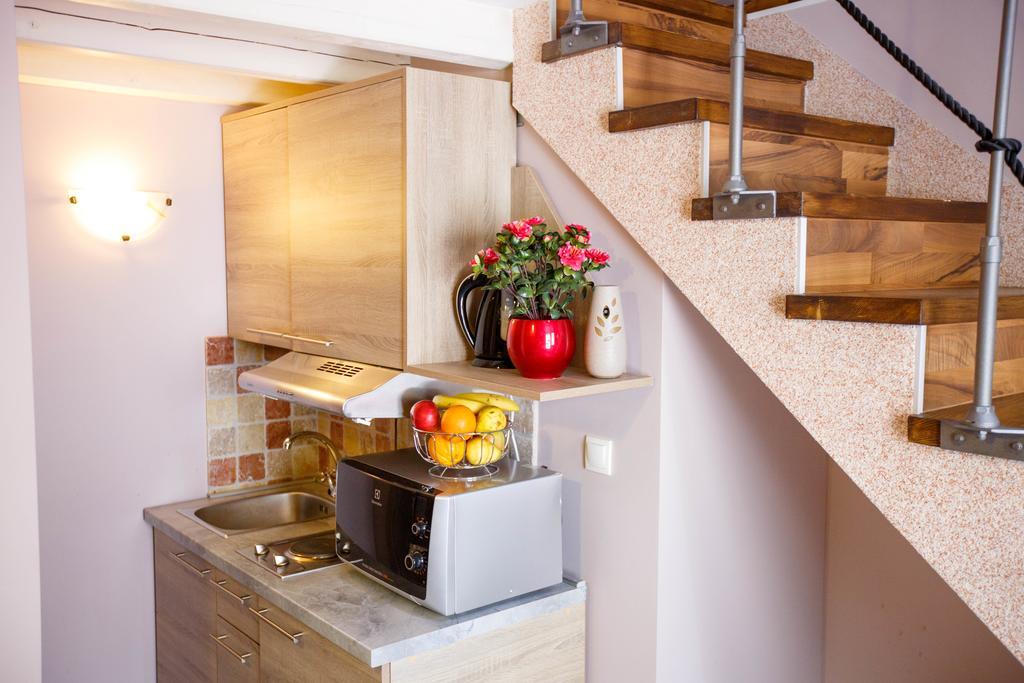 Studio Apartments Bonaca Split Bagian luar foto