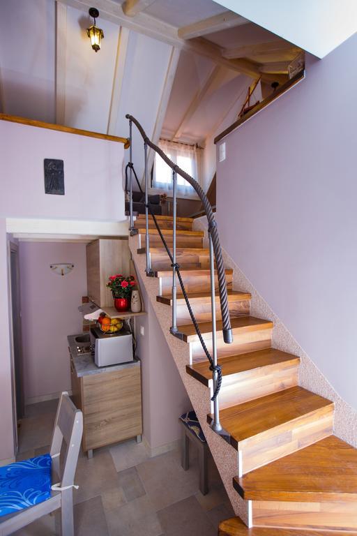 Studio Apartments Bonaca Split Bagian luar foto